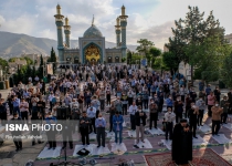 Photos: Eid al-Fitr prayers in Tehran  <img src="https://cdn.theiranproject.com/images/picture_icon.png" width="16" height="16" border="0" align="top">