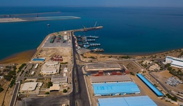 Deputy Minister: Iran to host huge cargo vessels by building new port in Makran region