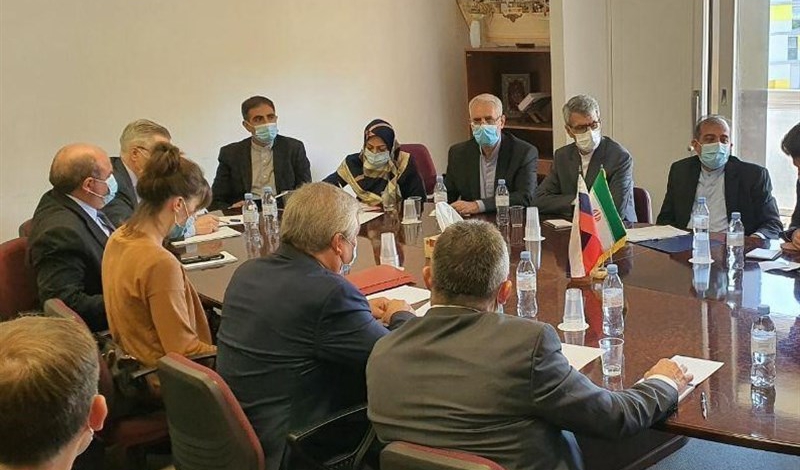 Iranian delegation in Astana process meets Russians, Turks