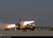 Irans Navy fires coast-to-sea missile in war game