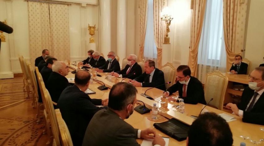 Zarif, Lavrov start talks in Moscow