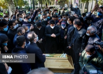 Photos: Funeral procession of classic singer, composer Shajarian  <img src="https://cdn.theiranproject.com/images/picture_icon.png" width="16" height="16" border="0" align="top">