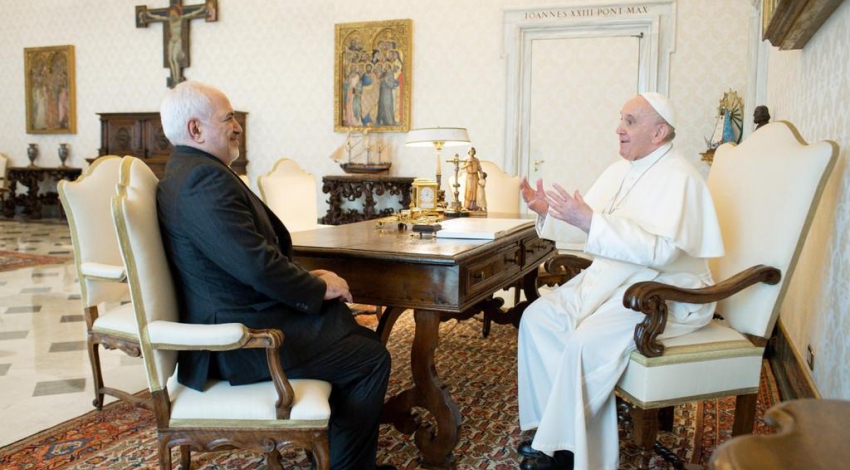 FM Zarif, Pope hold talks in Vatican
