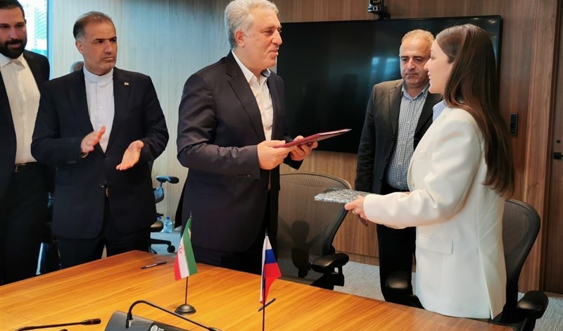 Iran, Russia sign deal on visa-waiver program
