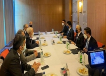 FM Zarif emphasizes holding intra-Afghan talks