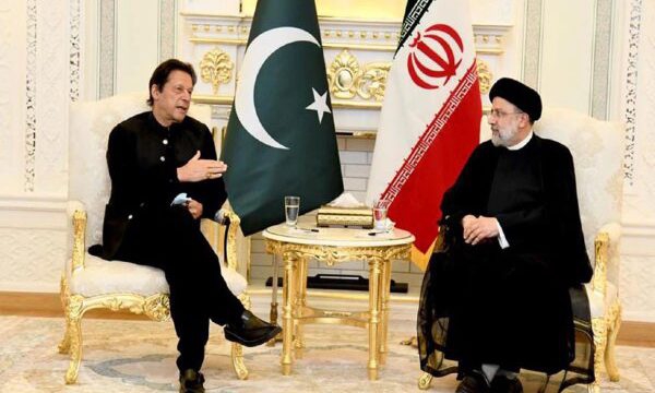 Iran president, Pakistan PM confer on forming inclusive Afghan govt.