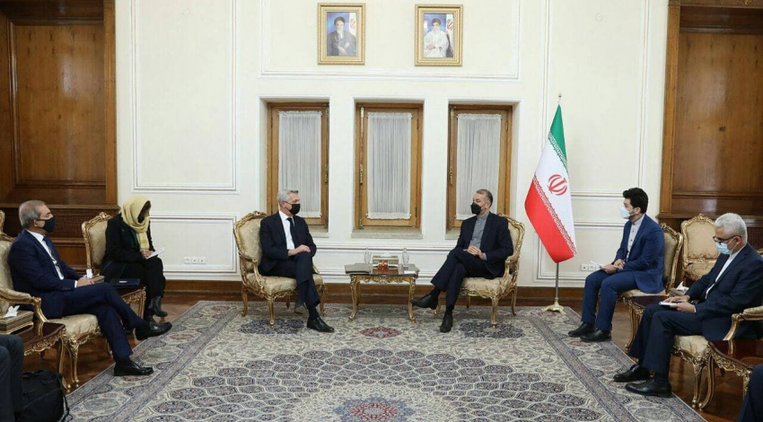 Iran FM: Intl community must pay special attention to Afghans