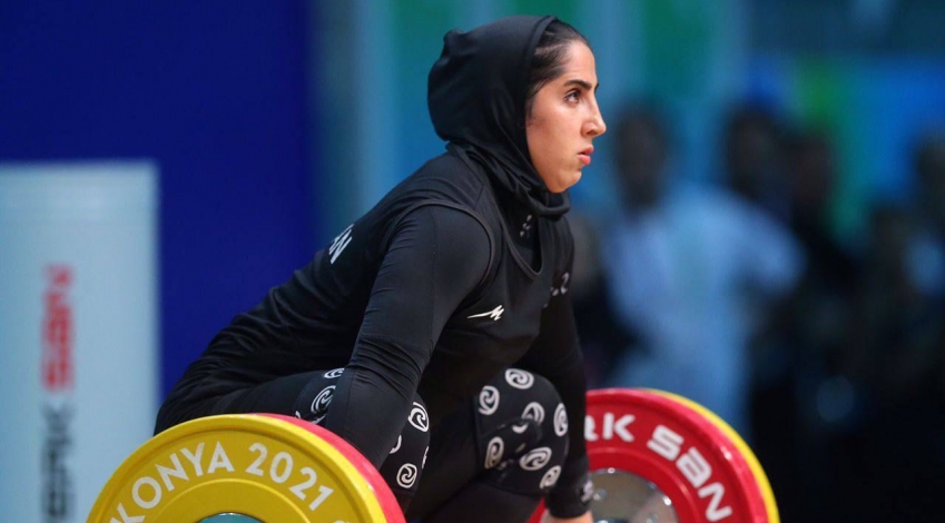 Iranian athlete wins 1st womens weightlifting gold in Islamic Countries Games
