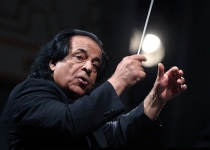 Iranian maestro Ali Rahbari to conduct Istanbul orchestra on Turkiye Republic Day