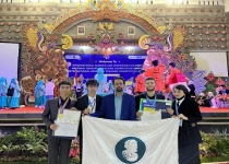Iranian students shine at scientific event in Indonesia