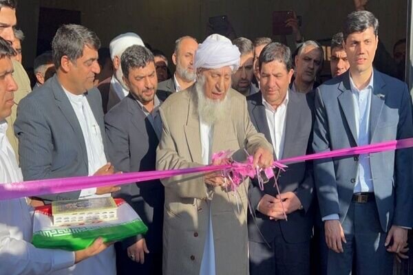 Iran opens first section of railway link to Chabahar port