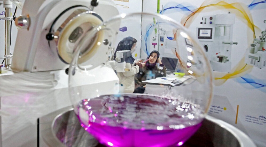 Women shine in scientific research