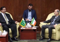 Pakistan, Iran sign deal to raise power exchange to 200 MW