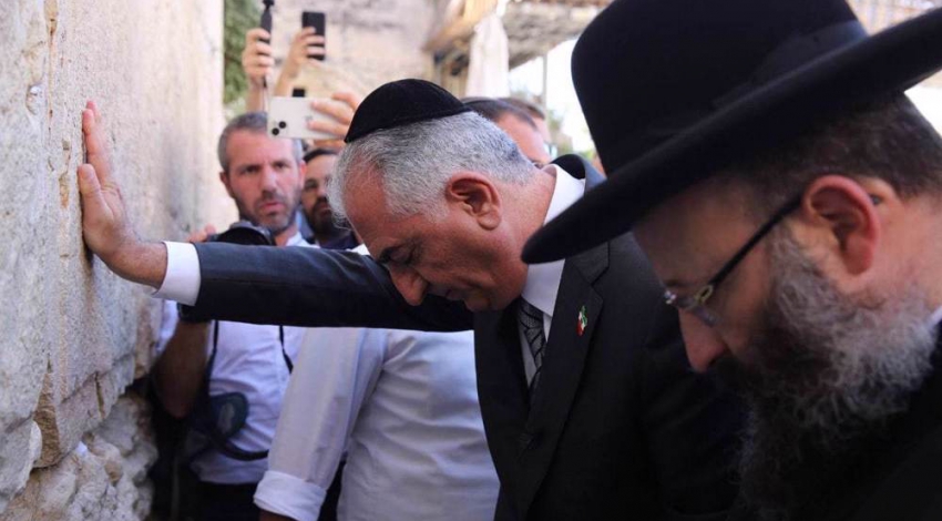 Reza Pahlavi visits occupied Palestine after anti-Iran attempts