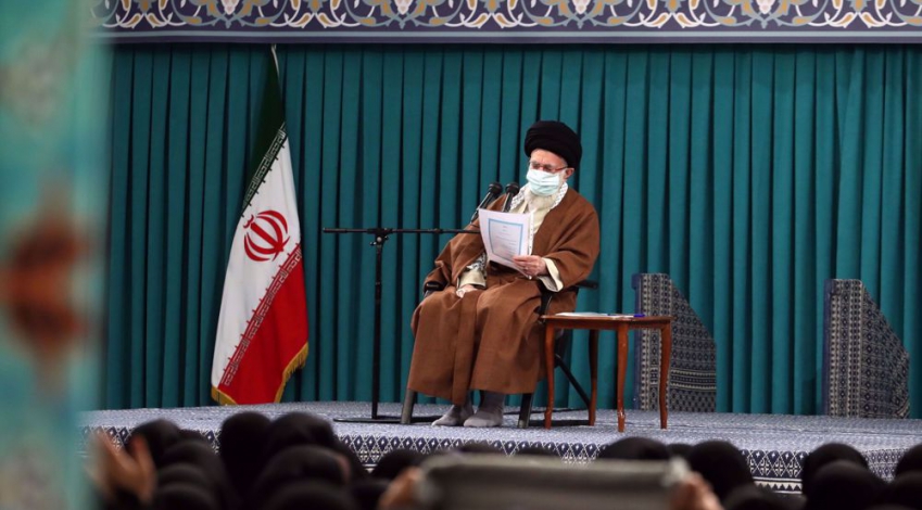 Ayatollah Khamenei stresses role of education in Irans progress