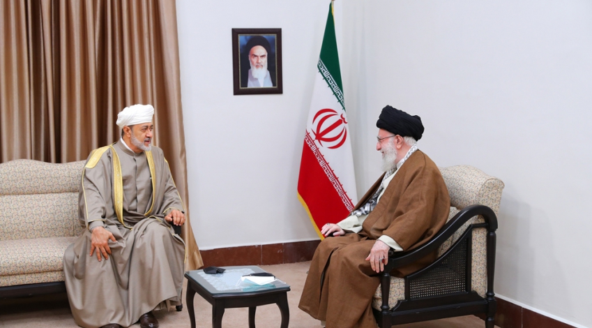 Ayatollah Khamenei calls for closer Iran-Oman ties