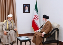 Ayatollah Khamenei calls for closer Iran-Oman ties