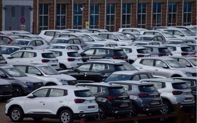 China car sales growth speeds up in November as price war intensifies