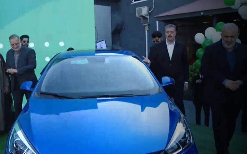 Iran’s taxi fleet receives 88 all-electric cars