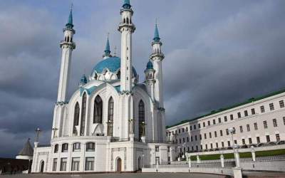 Putin aide reveals huge increase in number of Russian mosques