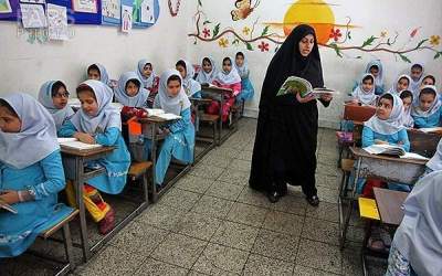امتحانات داخلی نوبت اول مدارس کرمان با یک هفته تأخیر برگزار می‌شوند