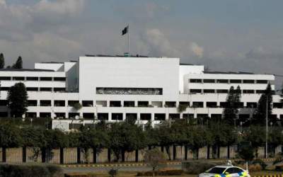 Pakistan’s Senate approves resolution to delay February 8 general elections