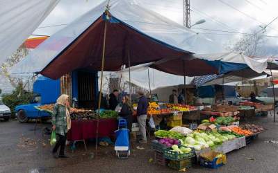 A colorful marketplace in Siahkal