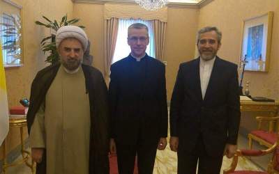 Iran’s Bagheri holds talks with Vatican under-secretary