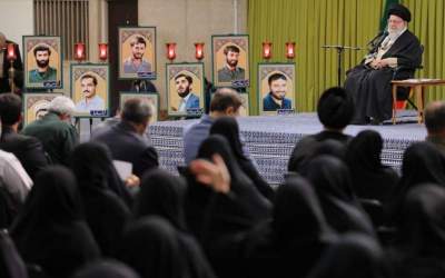 Supreme Leader: Tehran at forefront of struggle against oppression, colonialism