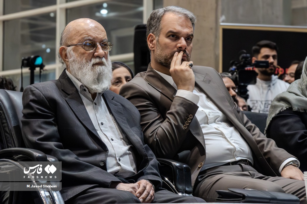 مهدی چمران و جلال رشیدی کوچکی در افتتاحیه پنجمین نمایشگاه خودرو تهران
