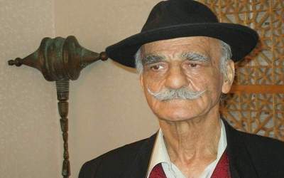 veteran Iranian sculptor, painter, and scholar Iraj Tanzifi