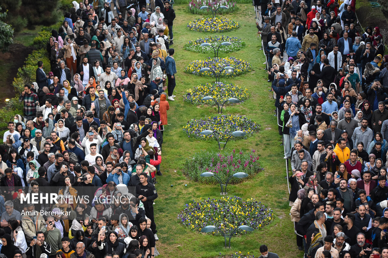 Nowruz celebration at tomb of Hafez Shirazi