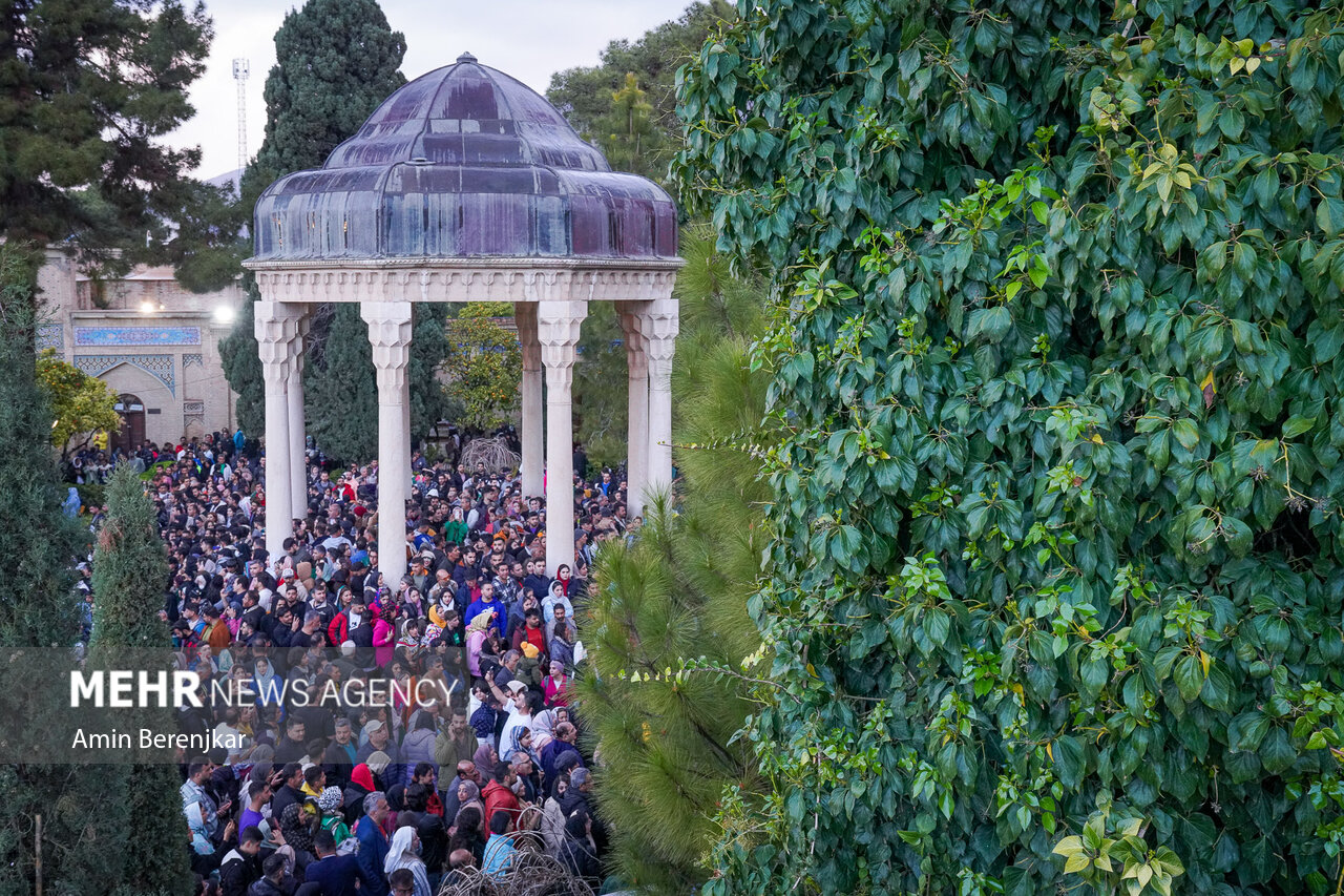 Nowruz celebration at tomb of Hafez Shirazi