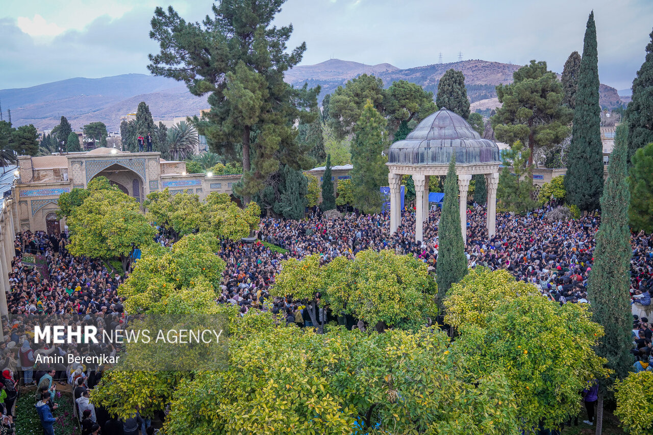 Nowruz celebration at tomb of Hafez Shirazi