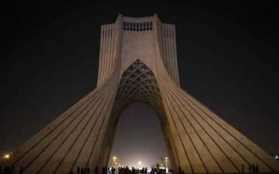 Earth Hour in Tehran