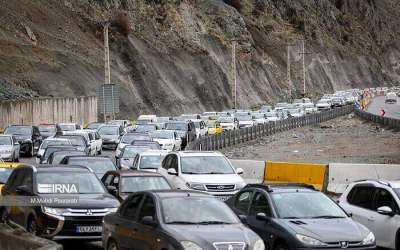 ترافیک سنگین، جاده چالوس و تهران-شمال را یک‌طرفه کرد