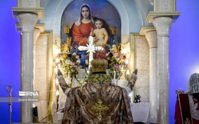 هفته مقدس و عید پاک ارامنه در کلیساهای تهران  