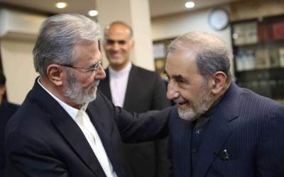 Secretary General of the Palestinian Islamic Jihad Movement Ziyad al-Nakhalah and advisor to Iran’s Supreme Leader for International Affairs, Ali Akbar Velayati