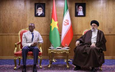 Raisi and Prime Minister of Burkino Faso meeting