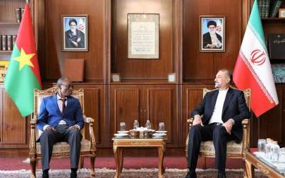 Iran’s Foreign Minister Hossein Amirabdollahian and  Burkina Faso’s Prime Minister Kyélem de Tambèla meeting