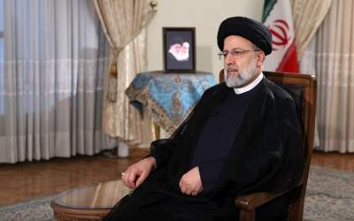 رئیسی: ایران قوی می‌تواند گزینه نظامی را از روی میز حذف کند