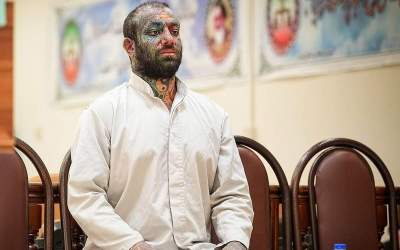 تتلو در زندان قرآن می‌خواند، روزه می‌گیرد و تلویزیون می‌بیند