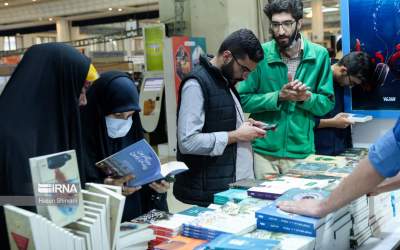 عکس: سی و پنجمین نمایشگاه کتاب تهران- روز ششم  