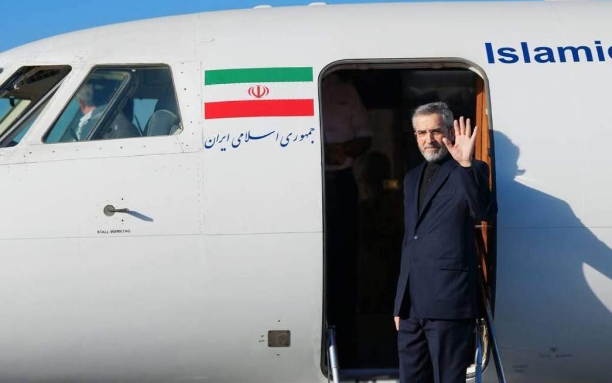 Iran acting FM departs Tehran for Beirut