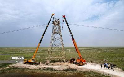 Photo: Operation of reconstruction of power transmission lines in Iran