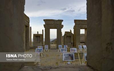Photo exhibition in Persepolis