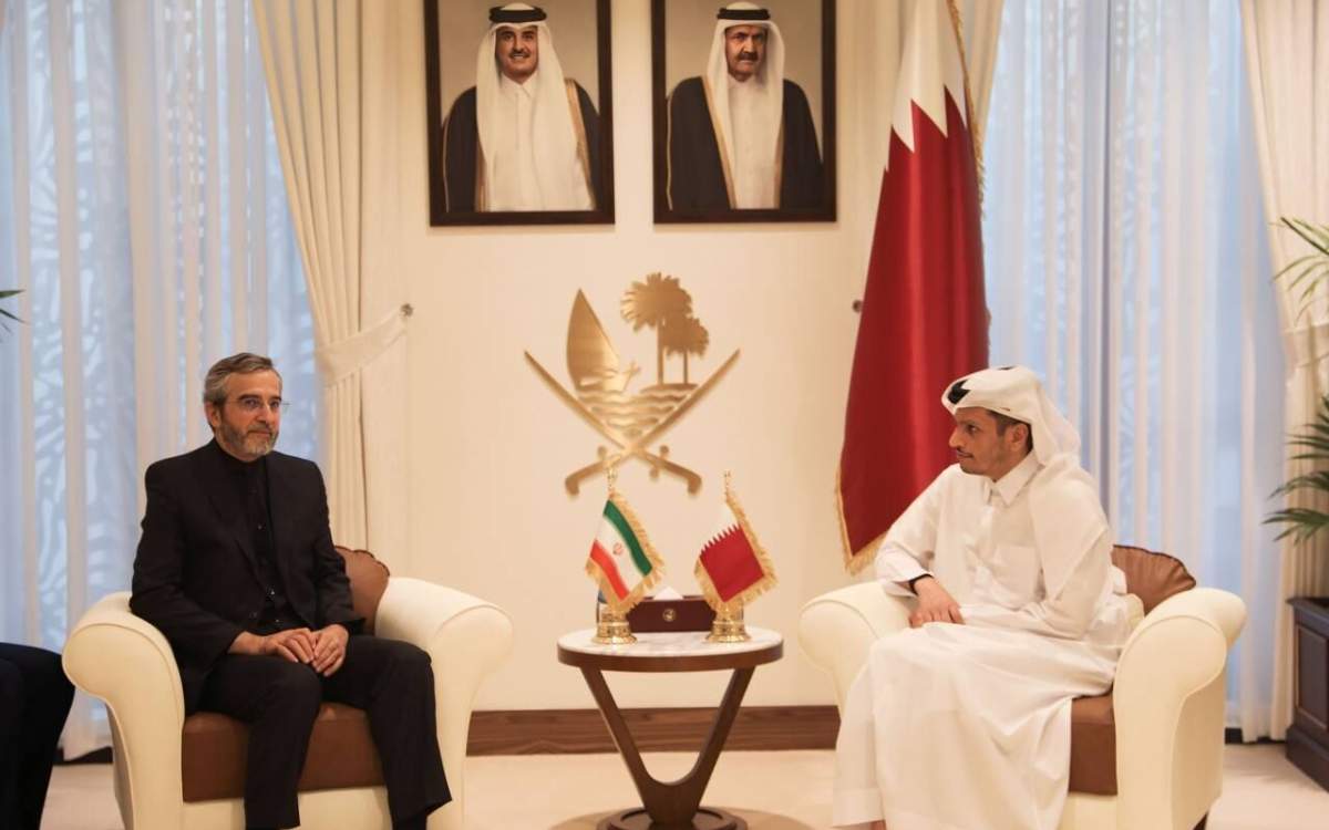 Top Iranian, Qatari diplomats hold talks in Doha