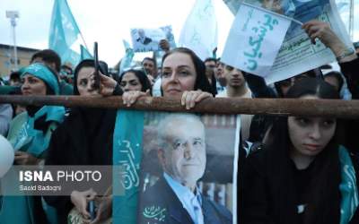 Iranian presidential candidate Pezeshkian urges people to vote in runoff