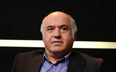 بهاءالدین حسینی هاشمی، کارشناس اقتصادی
