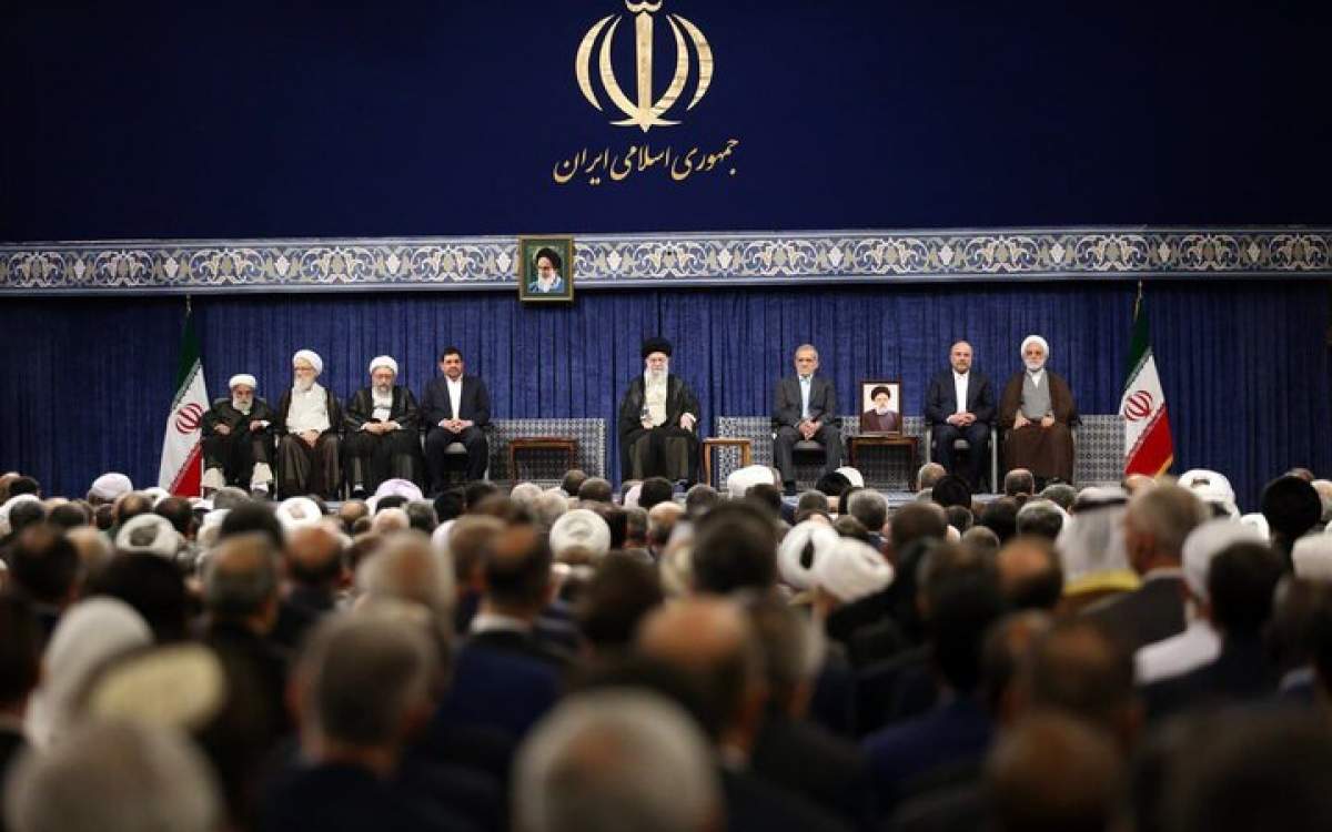 Iran’s Leader endorses Pezeshkian